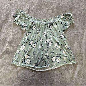 AEO Green Patterned Strapless Top